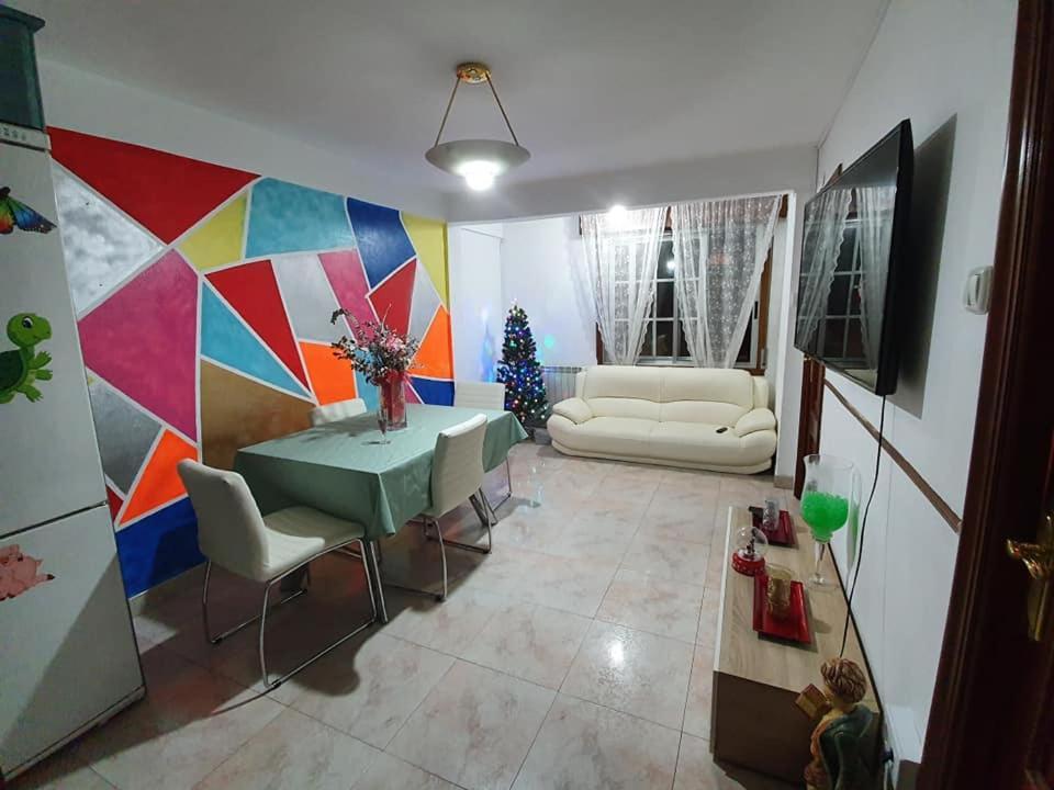 Apt Para Amigos Y Familias Vigo Exterior foto